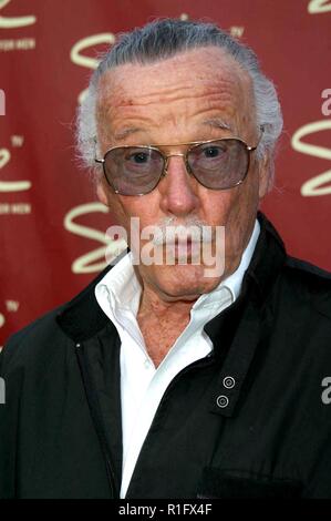 Hollywood, Californie, USA. 10 Juin, 2003. STAN LEE, auteur de bande dessinée à la Spike TV lancement, tenu à la Playboy Mansion. Credit : Clinton Wallace/Globe Photos/ZUMAPRESS.com/Alamy Live News Banque D'Images