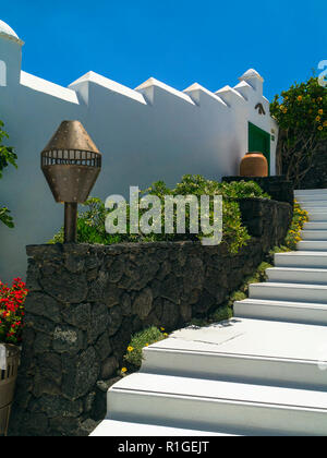 Dans le jardin de César Manrique Foundation,El Taro de Tahiche, Lanzarote, Las Palmas, Îles Canaries, Espagne Banque D'Images