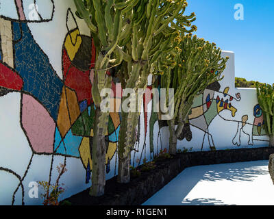 Dans le jardin de César Manrique Foundation,El Taro de Tahiche, Lanzarote, Las Palmas, Îles Canaries, Espagne Banque D'Images