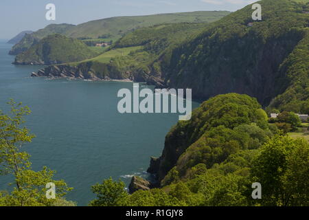 L'Exmoor boisée côte à Parracombe et Woody Bay, Exmoor, Devon. Banque D'Images