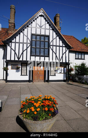 Village Hall, Hunsdon, Hertfordshire, debout au centre du village, a été utilisé comme école et comme une cantine au cours de la Seconde Guerre mondiale. Banque D'Images