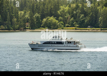 SEATTLE, Washington State, USA - Juin 2018 : traversée en ferry à passagers à grande vitesse Elliott Bay à Seattle. Banque D'Images