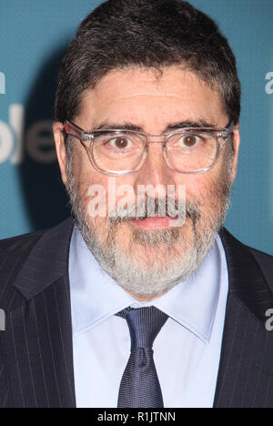 Alfred Molina 11/05/2018 La première mondiale de 'Ralph brise le Internet' tenue à El Capitan Theatre de Los Angeles, CA Photo : Cronos/Hollywood News Banque D'Images