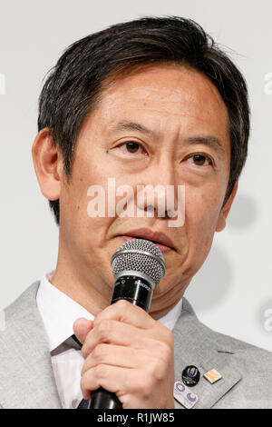 Daichi Suzuki, ancien dos nageur et commissaire de l'Agence Sports Japon parle au cours d'une conférence de presse pour annoncer un nouveau projet ''JAAF RunLink'' par l'Association japonaise des fédérations d'athlétisme le 13 novembre 2018, Tokyo, Japon. Credit : Rodrigo Reyes Marin/AFLO/Alamy Live News Banque D'Images