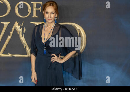 Leicester square, London, UK, 13 novembre 2018. J.K. Rowling assiste à la première du film britannique 'Les Animaux Fantastiques : les crimes de Grindelwald' dans Leicester square le 13 novembre 2018, l'Angleterre.© Jason Richardson / Alamy Live News Banque D'Images