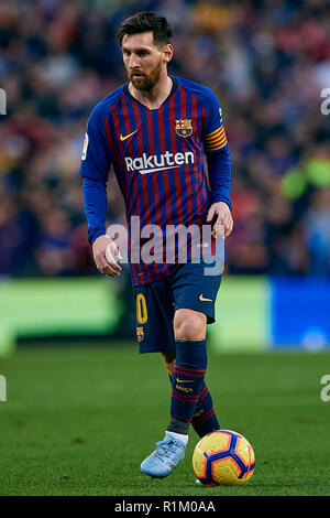 Barcelone, Espagne - 11 novembre : Leo Messi du FC Barcelone en action pendant le match de la Liga entre le FC Barcelone et Real Valladolid c.f. au Camp Nou le 11 novembre 2018 à Barcelone, Espagne. (Photo de David Aliaga/MO Media) Banque D'Images