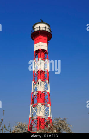 Ancien phare à Elbe dans Gruenendeich, Altes Land, Basse-Saxe, Allemagne, Europe Banque D'Images