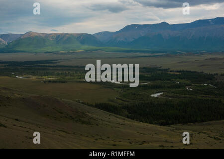 Kurai steppe et North-Chui ridge Banque D'Images