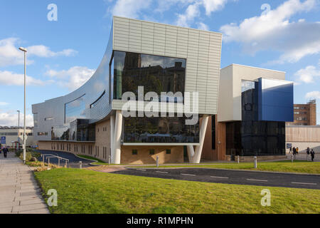 Le Creative Arts Building à l'Université De Huddersfield dans le West Yorkshire Banque D'Images