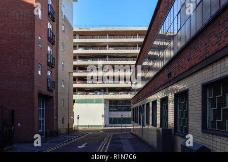 Un parking NCP multiniveau sur Welford Road dans le centre-ville de Leicester, Royaume-Uni. Banque D'Images