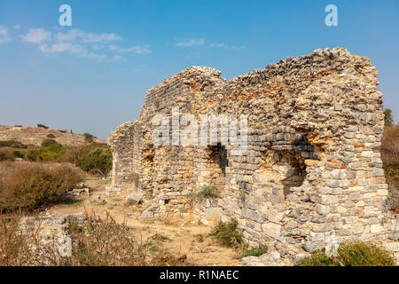 Ruines de l'ancienne helenistic ville de Milet situé près du village moderne de Balat dans Aydn, Province de la Turquie. Bains romains. Banque D'Images