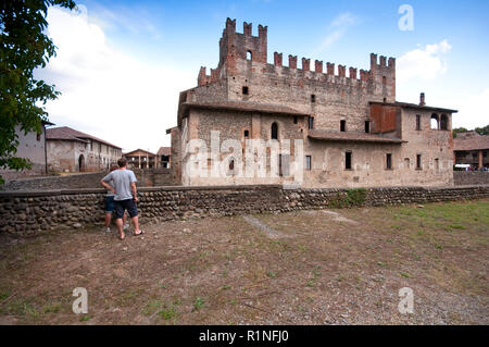 L'Italie, Lombardie, Cavernago, Château de Malpaga, liée à l'histoire du commandant Bartolomeo Colleoni Banque D'Images