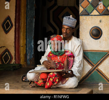 Le Prince et l'enfant. Le Cameroun. Banque D'Images