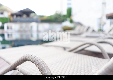 Piscine extérieure. Hôtel de luxe à Pattaya, Thaïlande. Vacances de plage en été. Banque D'Images