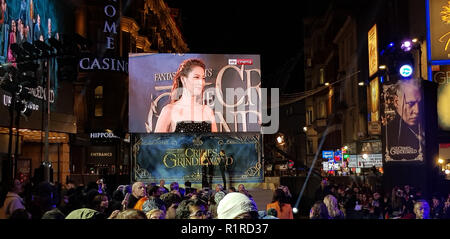 Londres, Royaume-Uni, le 13 Nov, 2018,Les Animaux Fantastiques : les crimes de Grindelwald UK Premier London, UK. 13Th Nov, 2018. Credit : Helen Cox/Alamy Live News Banque D'Images