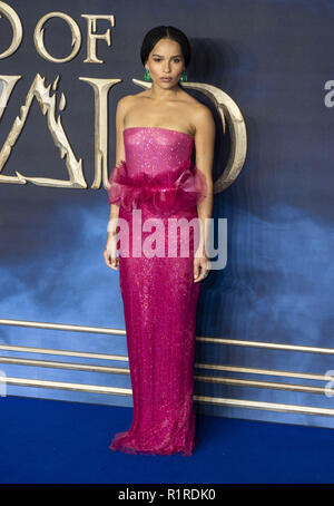 Londres, Royaume-Uni. 13Th Nov, 2018. Zoe Kravitz vu assister à la première mondiale de l'UK Les Animaux Fantastiques : les crimes de Grindelwald' au Cineworld Leicester Square à Londres. Crédit : Gary Mitchell/SOPA Images/ZUMA/Alamy Fil Live News Banque D'Images