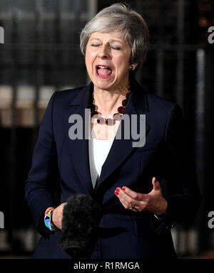 Londres, Royaume-Uni. 14Th Nov 2018. Theresa peut Brexit Déclaration. Le premier ministre Theresa peut fait une déclaration à Downing Street à la suite d'une vaste réunion du cabinet à l'intérieur numéro 10 sur la proposition d'accord. Brexit Photo par Andrew Parsons Parsons / Media Crédit : andrew parsons/Alamy Live News Banque D'Images