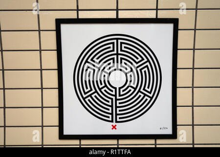 Mark Wallinger, un des grands artistes contemporains, a créé un nouvel artwork pour le métro de Londres pour célébrer son 150e anniversar Banque D'Images