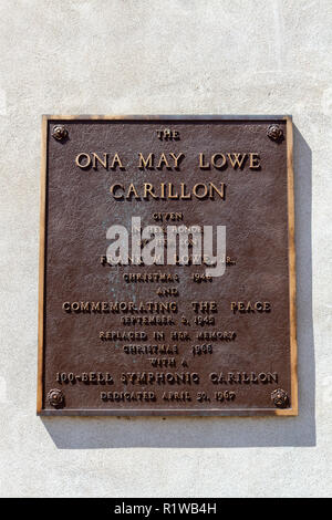 Ona peut Lowe plaque Carillon Balboa Park, San Diego, California, United States. Banque D'Images