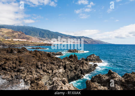 Les belles falaises et des montagnes de l'île de La Palma dans les îles Canaries. Banque D'Images