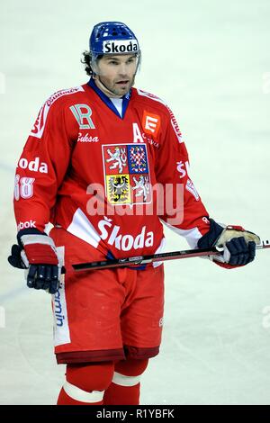 Liberec, République tchèque. Apr 16, 2009. Euro Hockey Tour, la Suède contre la République tchèque, 1:2, Liberec, CZE. La République tchèque Jaromir Jagr pendant leur tournée Euro Hockey match de hockey sur glace à Evry le 16 avril 2009./FESP/Slavek Ruta Crédit : Slavek Ruta/ZUMA/Alamy Fil Live News Banque D'Images