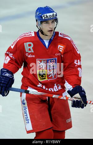 Liberec, République tchèque. Apr 16, 2009. Euro Hockey Tour, la Suède contre la République tchèque, 1:2, Liberec, CZE. La République tchèque Rostislav Olesz pendant leur tournée Euro Hockey match de hockey sur glace à Evry le 16 avril 2009./FESP/Slavek Ruta Crédit : Slavek Ruta/ZUMA/Alamy Fil Live News Banque D'Images