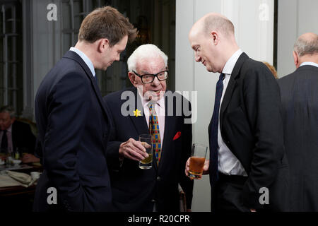 Miles Goslett, Barry Cryer & Harry monter le déjeuner littéraire Oldie 13/11/18 Banque D'Images