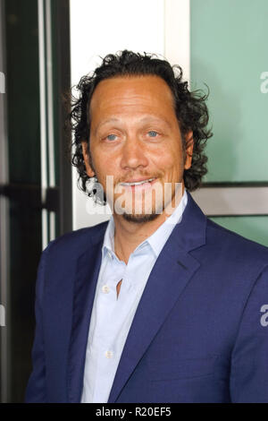 Rob Schneider 09/03/03 DICKIE ROBERTS : ex-ENFANT STAR @ cinémas Arclight Hollywood, Photo par Izumi Hasegawa/HNW / PictureLux (3 septembre 2003) Banque D'Images