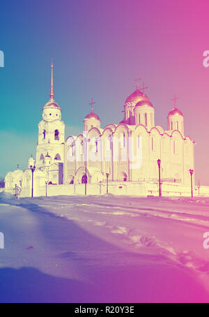 Cathédrale de l'assomption à Vladimir en hiver (construite entre 1158-1160. La Russie Banque D'Images