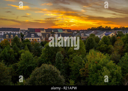 Paysage aérien américain typique de la construction de nouveaux quartiers dans le Maryland pour la classe moyenne supérieure, de luxe maisons immobilier Banque D'Images