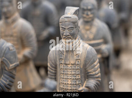 Les guerriers de l'Armée de terre cuite enterrée dans le tombeau de l'Empereur Xian à l'extérieur de la Chine Banque D'Images