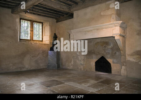 La pièce principale à la maison natale de Jeanne d'Arc à Domremy-la-Pucelle, France. Banque D'Images