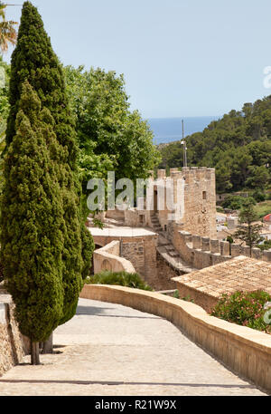 Castell de Capdepera Château à Mallorca en été Banque D'Images