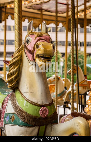 Merry go round cheval, carrousel, fairground ride détails, Banque D'Images