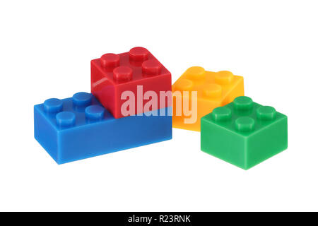 Briques de construction de l'enfant isolé sur un fond blanc avec clipping path Banque D'Images