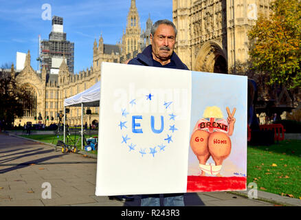 Kaya Mar, dessinateur satirique politique, à Westminster avec son travail comme Brexit est discuté au Parlement le 14 novembre 2018 Banque D'Images