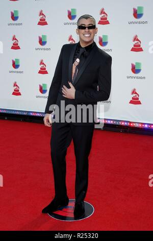 Bad Bunny aux arrivées pour 19e Latin Grammy Awards - Arrivals 2, MGM Grand Garden Arena, Las Vegas, NV le 15 novembre 2018. Photo par : JA/Everett Collection Banque D'Images