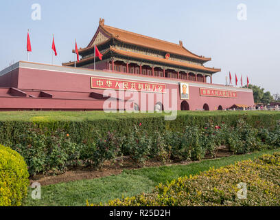 Jardins en face de la Cité Interdite à Beijing Banque D'Images