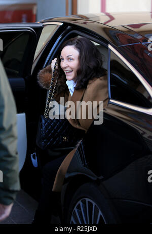 Juge Shirley Ballas arrive à Blackpool Tower Ballroom à venir de Strictly Come Dancing show du samedi soir. Banque D'Images