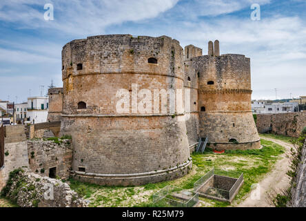 Château Aragonais, 15e siècle, château à Otranto, Pouilles, Italie Banque D'Images