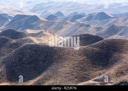 Gokcheh Dagh collines de Sahra turkmène, le Golestan province d'Iran le 30 septembre 2018. Banque D'Images