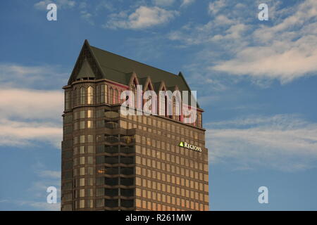 Tampa, Floride. Octobre 06, 2018 . S'élevant à une hauteur de 579 mètres et 42 étages au centre-ville de Tampa, la structure se présente actuellement comme la plus haute construction Banque D'Images