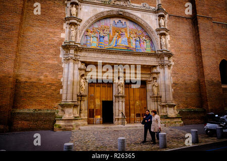 L'entrée principale de toi Église Notre-Dame de la Dalbade, Toulouse, France Banque D'Images