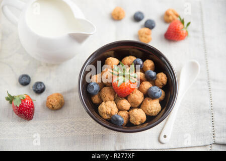 Petit-déjeuner sain fait maison pop Banque D'Images