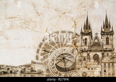 Une composition de la vue principale de Prague en République tchèque - La cathédrale Saint-Guy, l'église de Tyn, l'Horloge Astronomique de Prague, de la Tour Poudrière - contre Banque D'Images