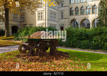 Fribourg, Suisse : Dans les jardins du Musée d'art et d'Histoire Banque D'Images