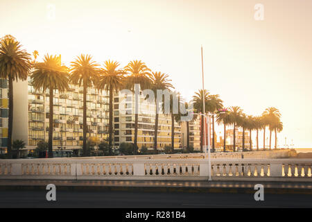 Coucher du soleil à Estero river - Vina del Mar, Chili Banque D'Images