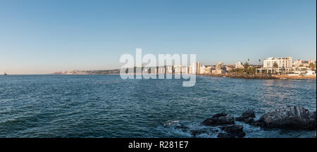 Vue panoramique sur les toits de Vina del Mar - Vina del Mar, Chili Banque D'Images