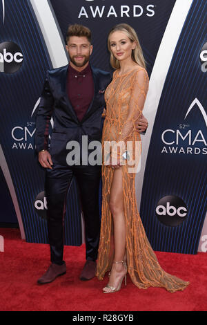 14 novembre 2018 - Nashville, Tennessee, États-Unis - Chris Lane pendant arrivés pour la Country Music Association Awards 2018. (Crédit Image : © Laura Farr via Zuma sur le fil) Banque D'Images