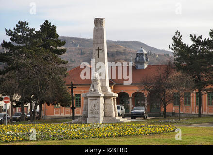 Mémorial de guerre à Esztergom. Hongrie Banque D'Images